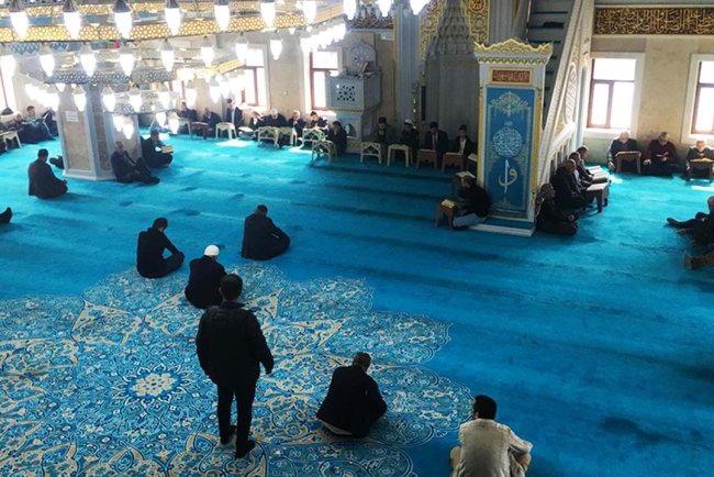 Hakkari'de mukabele geleneği küçük hafızlarla sürdürülüyor