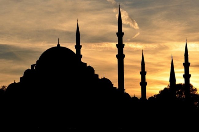 Kadir Gecesi ne zaman? Bu yıl Kadir Gecesi hangi güne denk geliyor? Kadir Gecesi önemi ve fazileti