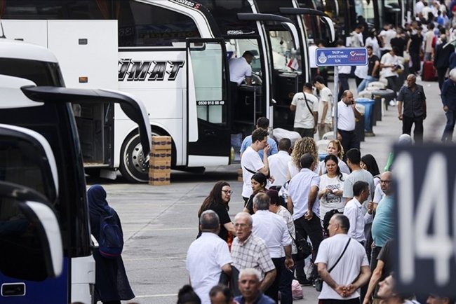 Ramazan Bayramı tatilinde 3,5 milyon kişinin otobüslerle seyahat etmesi bekleniyor