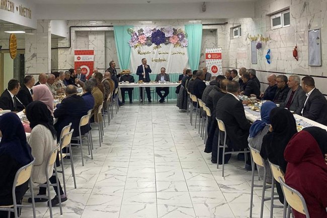 Hayırseverler, iyilik sofrasında bir araya geldi