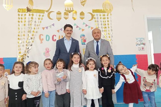 Ulaş'ta miniklerin tekne orucu ve iftar sevinci