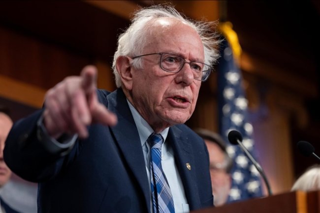 ABD'li Senatör Sanders, Türk doktora öğrencisi Rümeysa Öztürk'ün gözaltına alınmasına tepki gösterdi