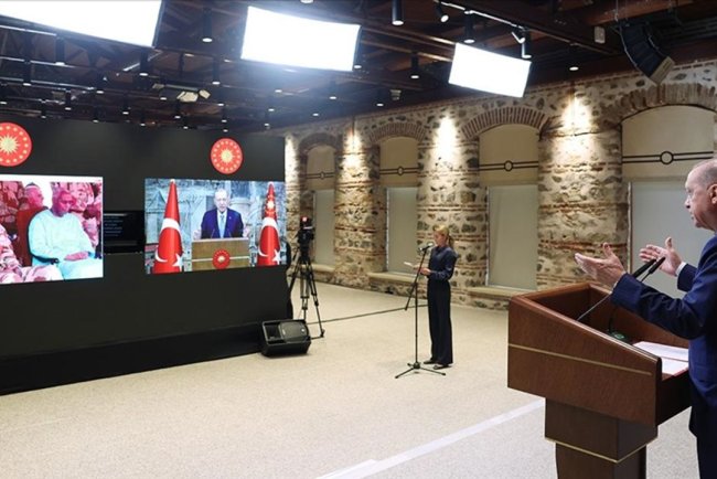Cumhurbaşkanı Erdoğan, Gine'deki Recep Tayyip Erdoğan Camisi'nin açılış törenine canlı bağlantıyla katıldı