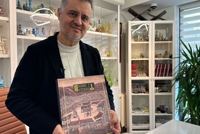 Kabe sergisindeki eserler, IRCICA tarafından kitaplaştırıldı