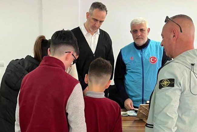 Kosova'da yetimler unutulmadı