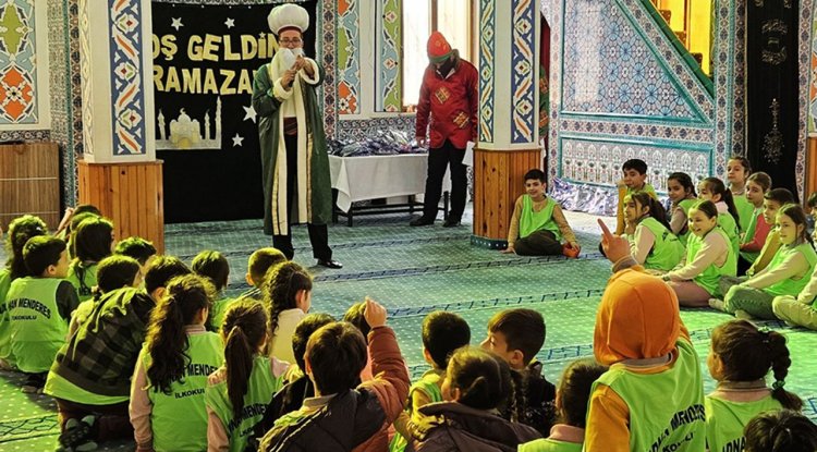 Köşk'teki camilerde çocuklar ramazan geleneklerini öğreniyor