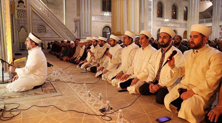 Nevşehir'de Enderun usulüyle teravih kılındı