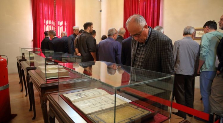 Çorum'da el yazması Kur'an-ı Kerimler sergilenmeye başladı
