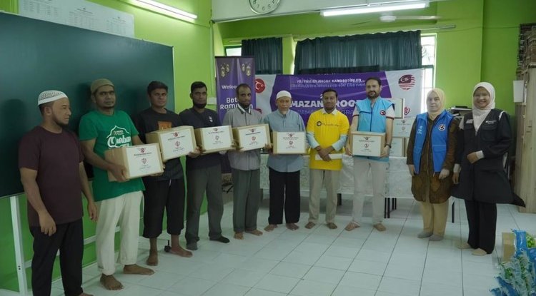 TDV'den Malezya'yaki Rohingyalı müslümanlara kardeş eli