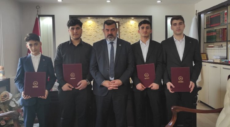 Batman'da 29 hafız belge aldı