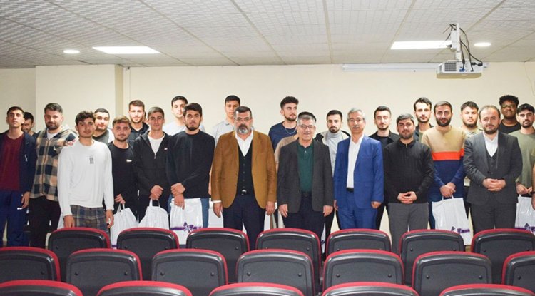 Batman'da gençler iftarda buluştu