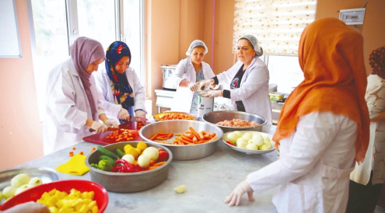 Önce ev işi sonra hayır