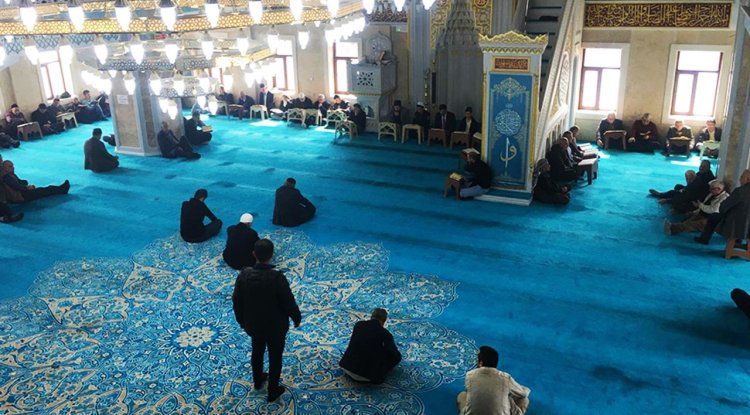 Hakkari'de mukabele geleneği küçük hafızlarla sürdürülüyor