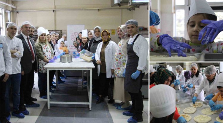 Öğretmen ve minik kalpler kimsesiz vatandaşlar için kolları sıvadı