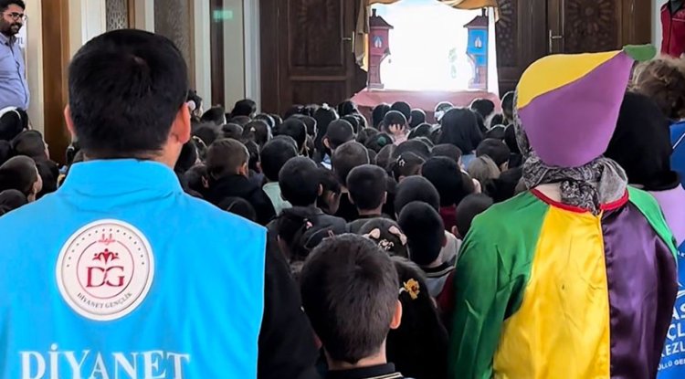 Zara'da çocuklar sevindirildi