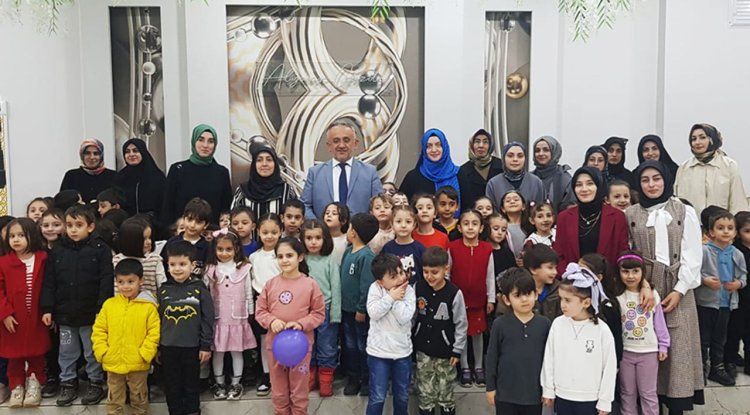 Bayburt’ta minik öğrenciler iftar sofrasında buluştu