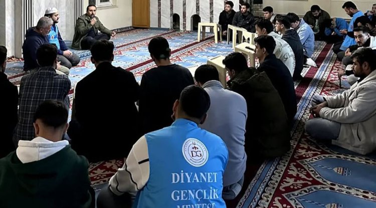 Menteşe'de gençler iftarda buluştu