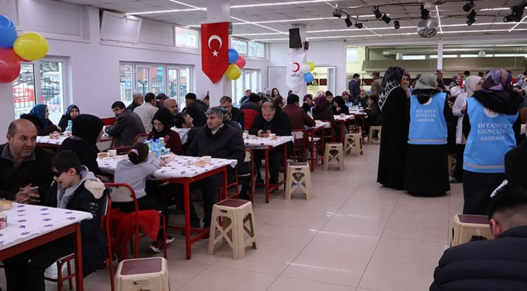 İftarda engeller aşıldı, gönüller bir oldu