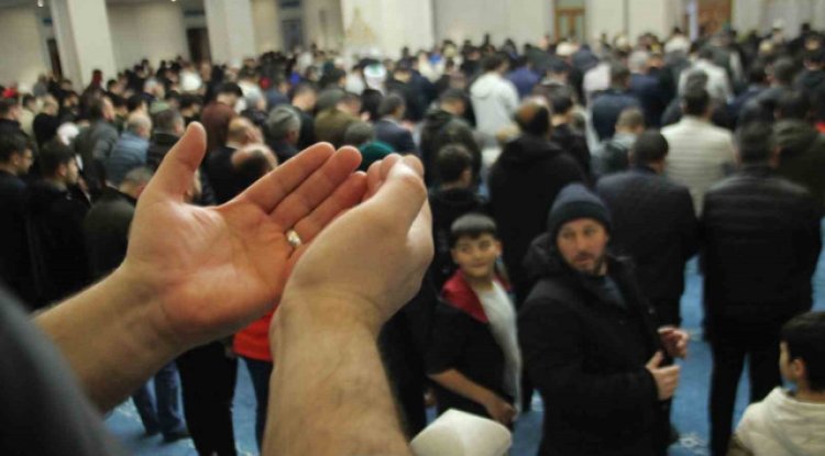 Kadir Gecesi ibadetleri nelerdir? Kadir Gecesi'nde okunacak sureler