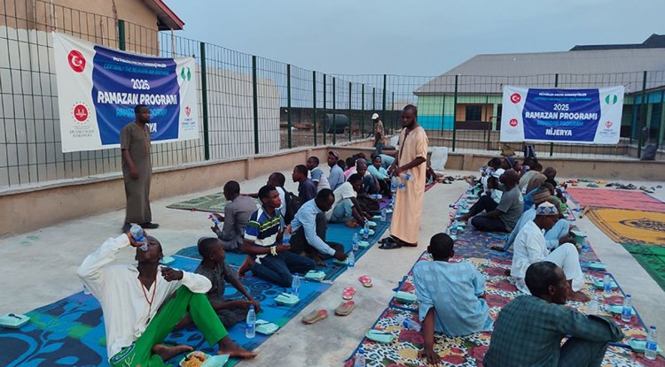 TDV, Nijerya'da Müslümanları iftar sofrasında buluşturuyor