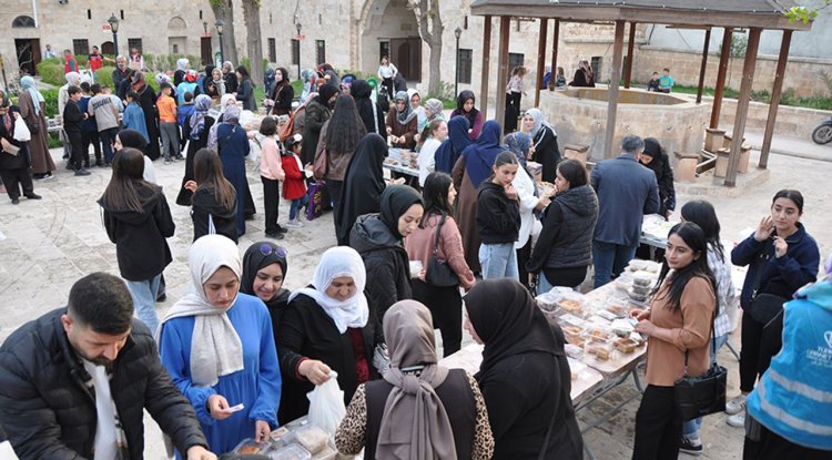 Mardin'de Gazze için yardım kermesi düzenlendi