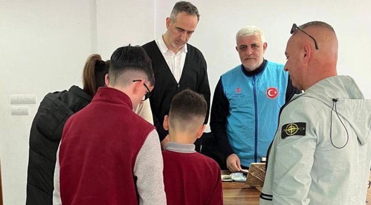 Kosova'da yetimler unutulmadı