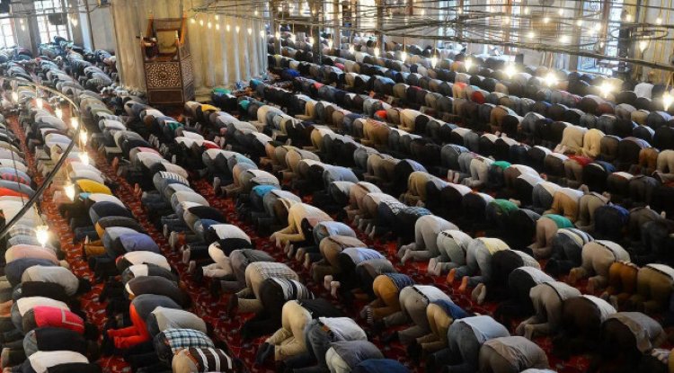 Sakarya'da bayram namazı saat kaçta kılınacak? 30 Mart 2025 Sakarya bayram namazı saati!