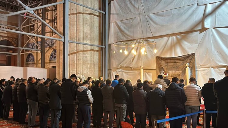 Selimiye Camii ramazanı sınırlı sayıda ziyaretçiyle karşıladı