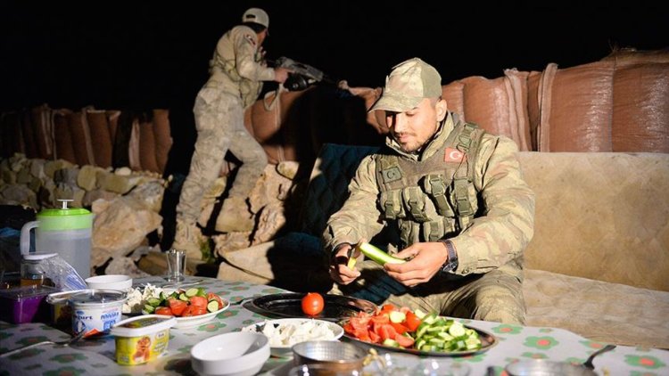 Ramazanda sağlıklı oruç için sahuru atlamayın