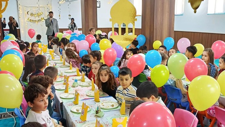 Aksaray'da minikler "Tekne Orucu" tuttu