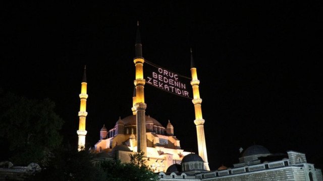 Manisa Ramazan imsakiyesi 2025: 6 Mart iftar vakti akşam ezanı saati