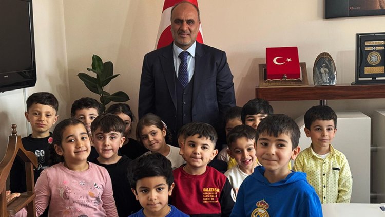 Kur'an kursu öğrencileri Filistinli kardeşlerine destek oldu