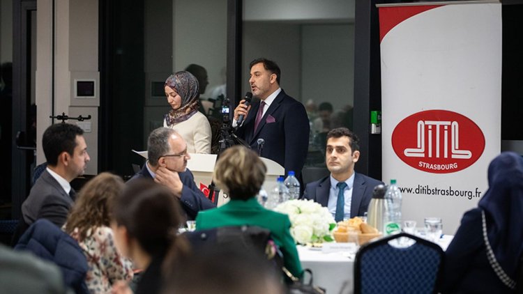 Strazburg'da birlik iftarı