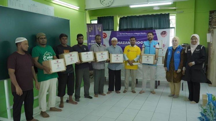 TDV'den Malezya'yaki Rohingyalı müslümanlara kardeş eli