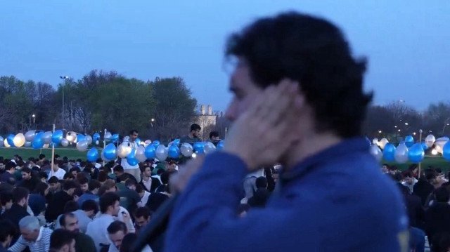 Yıldız Teknik Üniversitesi iftarında öğrencinin okuduğu ezan izleyenleri mest etti