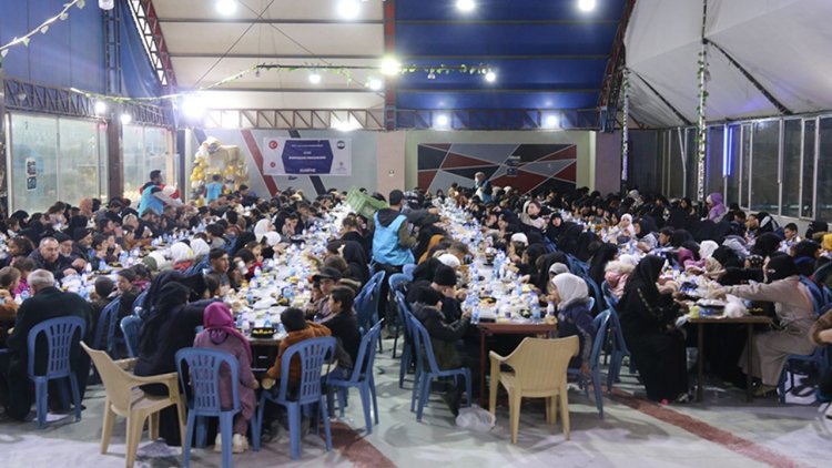 TDV Keçiören Şubesi Suriye'deki iyilik sofralarında binlerce yetimi ağırladı