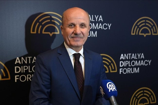 Üniversitelerde yapay zeka ağı genişliyor