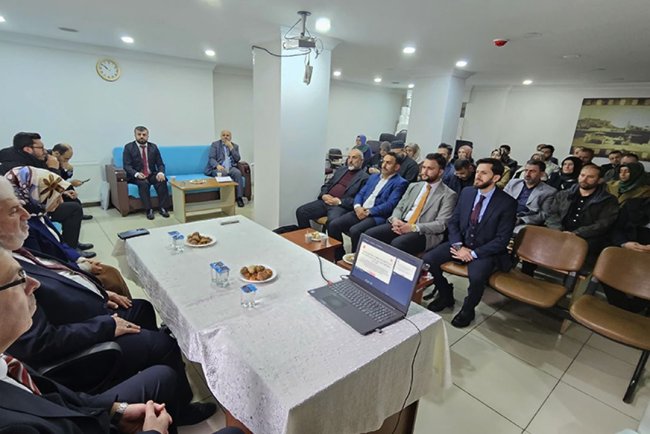 Artvin'de gençlik hizmetleri değerlendirildi