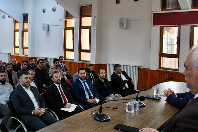 Karabük'te gençlik faaliyetleri istişare edildi