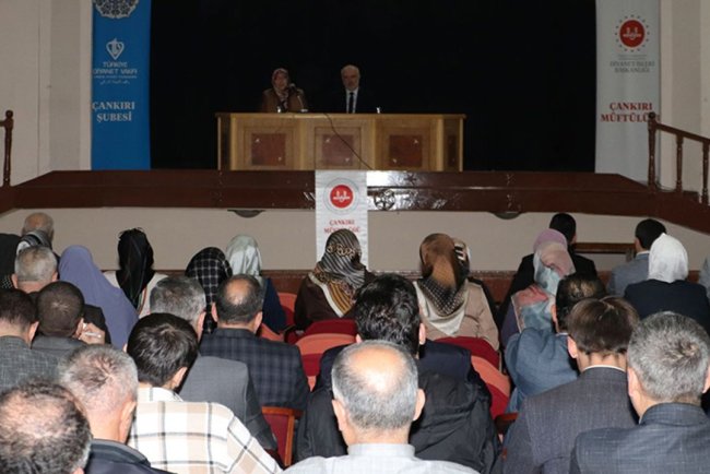 "Dijital Çağda İmamlık ve Dijital Bağımlılık" semineri düzenlendi