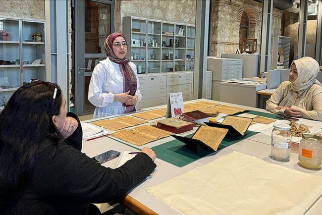 Rami Kütüphanesi'nde konservasyon teknikleri atölyesi düzenlendi