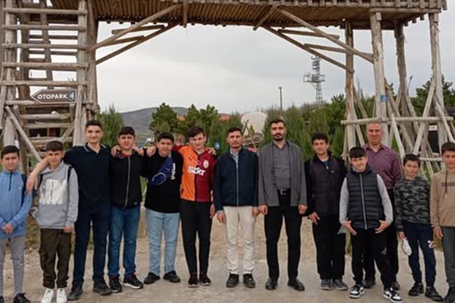 Boğazkaleli gençler gezide buluştu