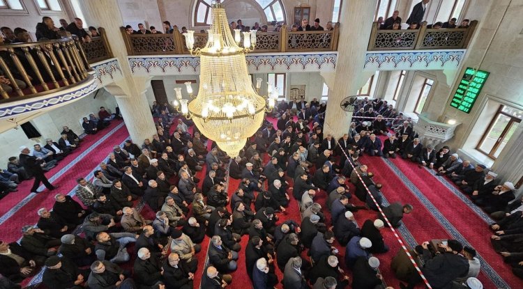 Güroymak'ta husumetli aileler barıştırıldı