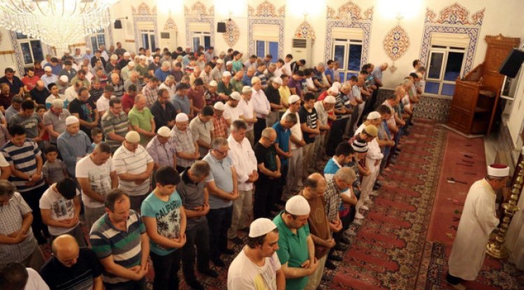 Cuma namazı saat kaçta? 11 Nisan İstanbul, Ankara, İzmir illere göre cuma namazı vakitleri