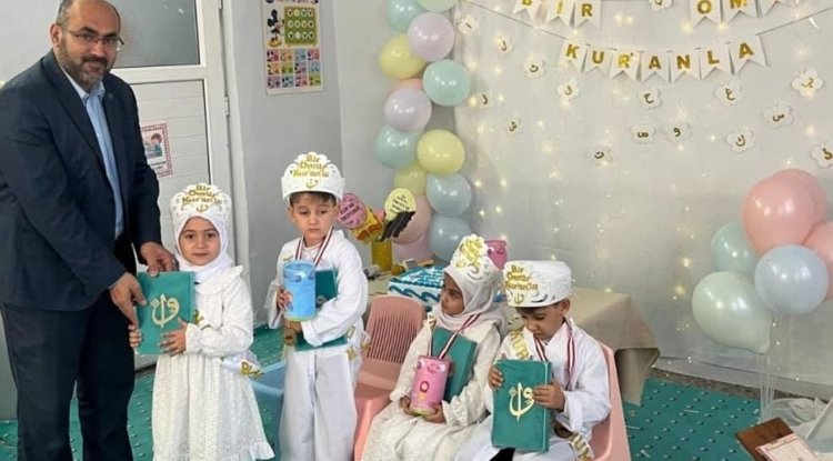Viranşehirli minikler Kur'an'a geçmenin mutluluğunu yaşıyor