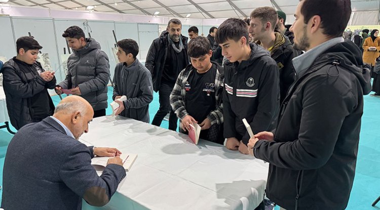 Rizeli gençler,  99 Soruda Peygamber (sas)'in izini sürdü