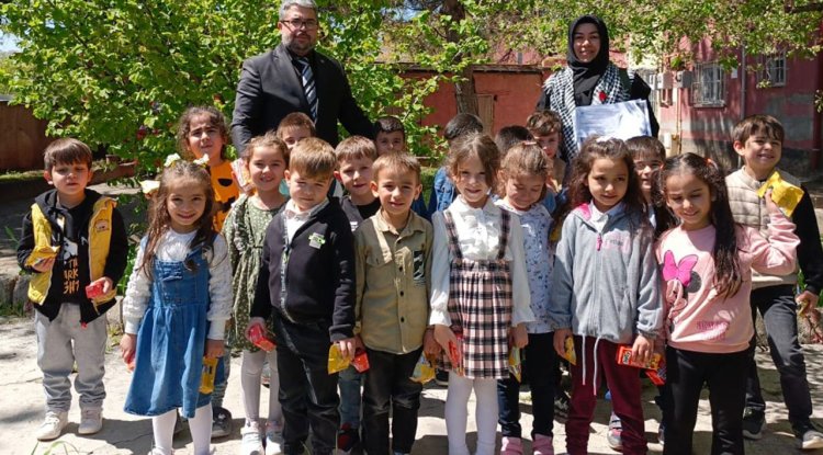 Kırıkkale'de minikler Filistin'e destek oldu