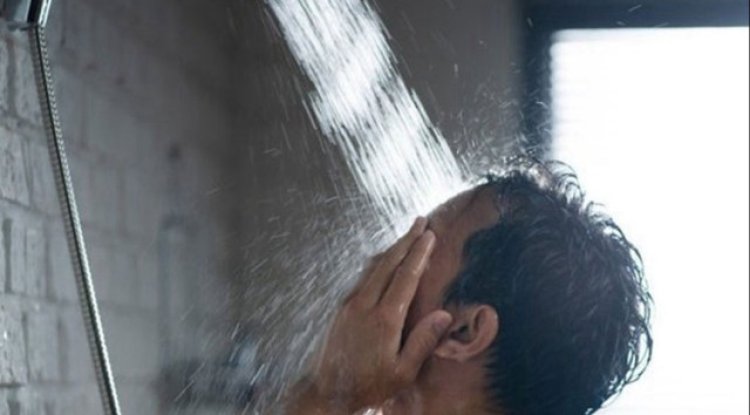 Gusül abdesti alınışı: Farz ve sünnete uygun gusül abdesti nasıl alınır? Boy abdesti alınışı...