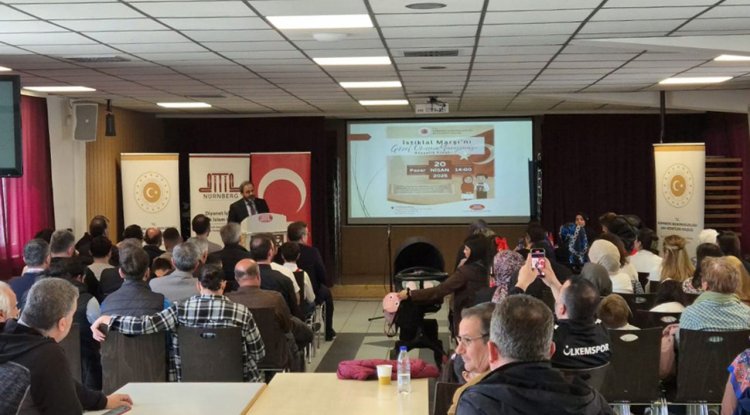 Nürnberg’de "İstiklal Marşı'nı Güzel Okuma Yarışması" düzenlendi