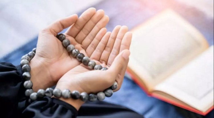 Allahu ekber kebira, velhamdülillahi kesira ve subhanallahi bükraten ve esila anlamı ve fazileti?